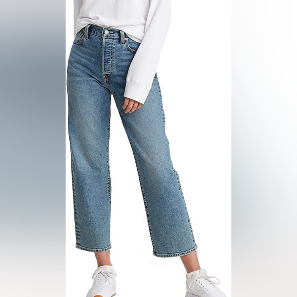 Levi's Ribcage Straight Ankle Jeans Medium Wash